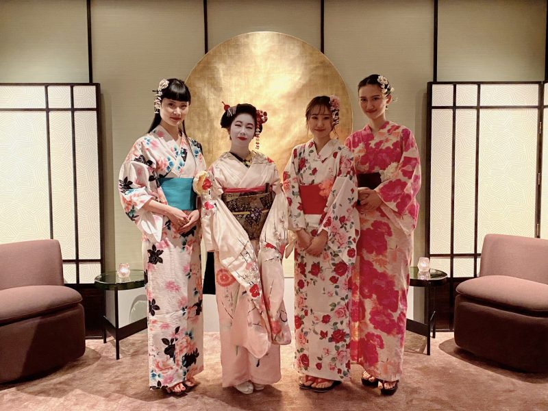 Geisha kimono girls meet and greet at nobu hotel