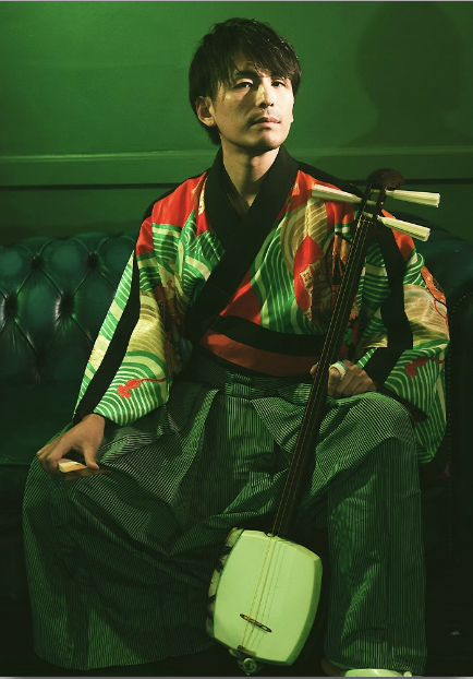 shamisen player